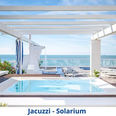 Hotel Orizzonte リド・ディ・イエゾロ エクステリア 写真