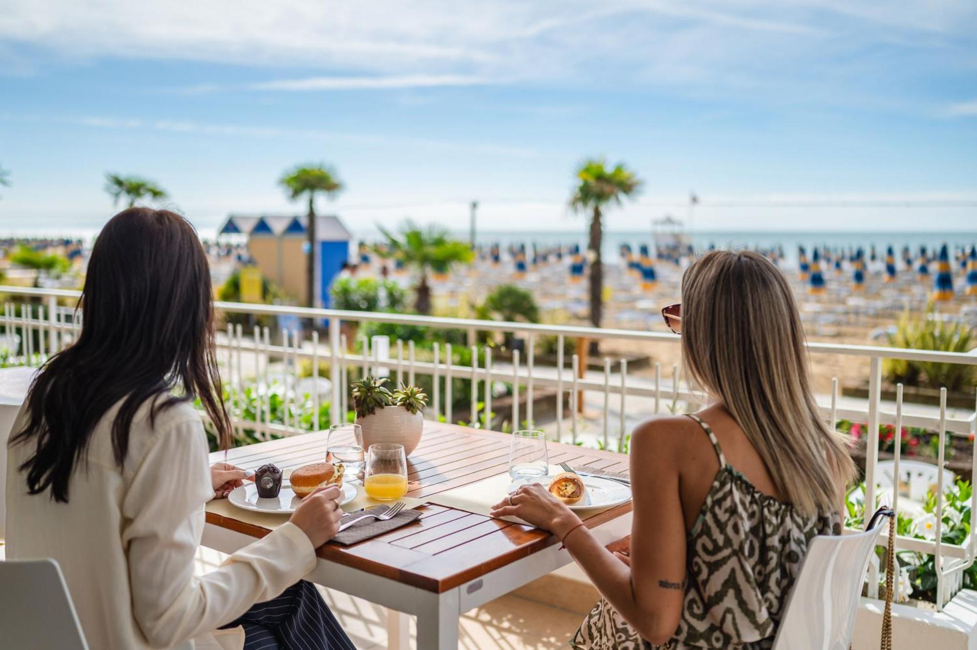 Hotel Orizzonte リド・ディ・イエゾロ エクステリア 写真