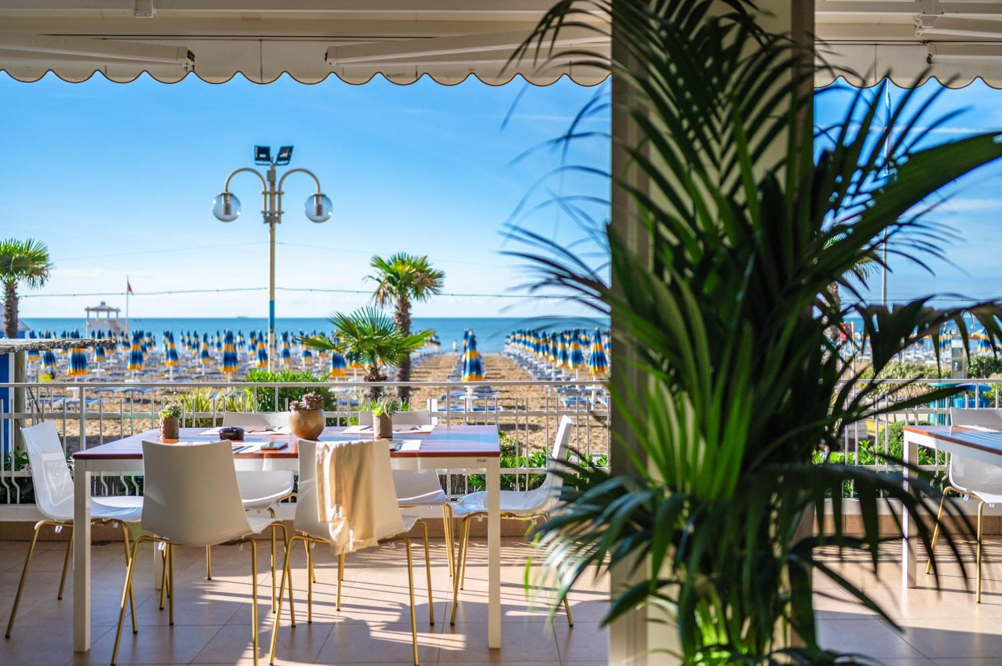 Hotel Orizzonte リド・ディ・イエゾロ エクステリア 写真